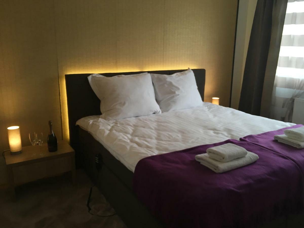 Luxury Belvedere View New Apartment Вена Экстерьер фото